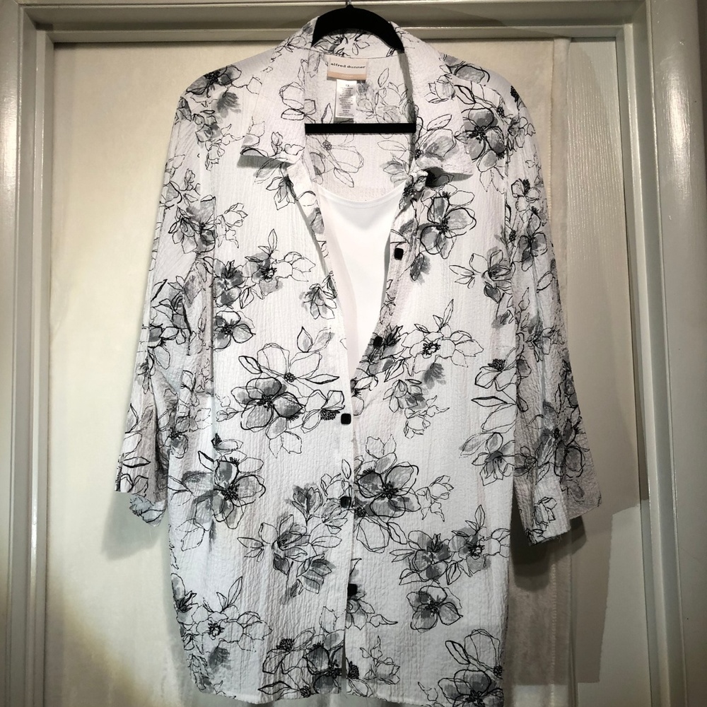 NWOT Top with Attached Tank and 3/4 length sleeves